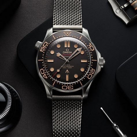 James Bond Omega, Omega James Bond Watches, Omega James Bond, Omega 007, Omega Seamaster James Bond, James Bond Watch, Omega Seamaster Diver 300m, Omega Seamaster 300, Seiko Mod