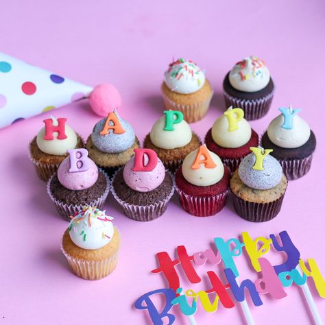 We know how long those birthday party preparation lists can get! Don't you worry about the cake side of things, we got you covered. 💕  Little Cupcakes offers a wide variety of party cupcakes and cakes. Can't find what you are looking for? We make custom cakes too. Get in touch! 😀 Name Cupcakes Ideas, Birthday Cupcakes Aesthetic, Cute Cupcakes Aesthetic, Name Cupcakes, Muffins Decorados, Birthday Brownies, Bd Cake, Happy Birthday Cupcake, Happy Birthday Theme