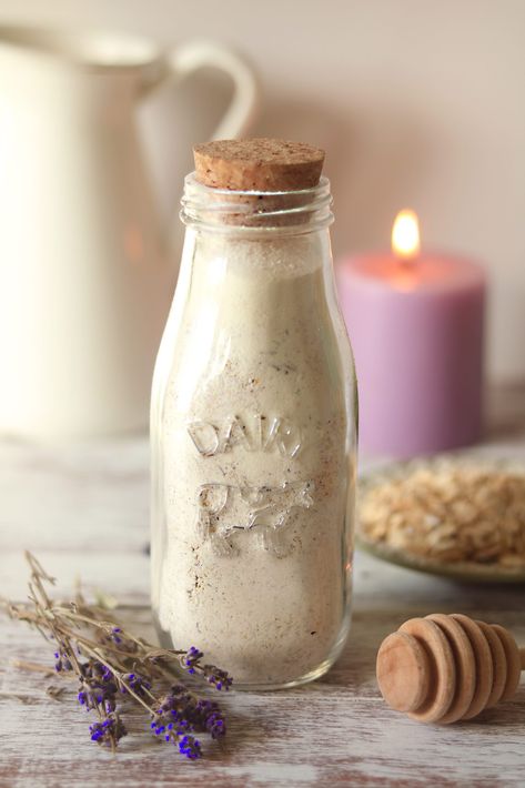 Imbolc Honey & Oat Milk Bath with Lavender Flowers - Moody Moons Imbolc Tea Recipe, Herbs For Imbolc, Imbolc Honey Cake, Imbolc Altar In A Jar, Imbolc Ritual Bath, Imbolc Ideas, Oat Milk Bath, Imbolc Ritual, Witch Ideas