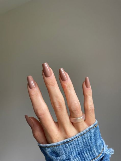 Get the perfectly perfect nude nails this fall with Poly Extension Gel Nail Kit