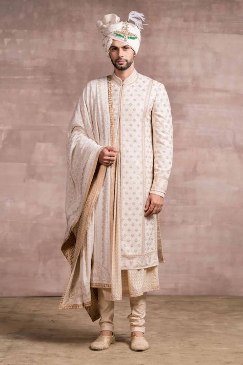 Sherwani With Dupatta, Ivory Sherwani, Embroidered Sherwani, Mens Sherwani, Couture Jackets, Tarun Tahiliani, Fancy Blouses, Fancy Blouse Designs, Indian Fashion Designers