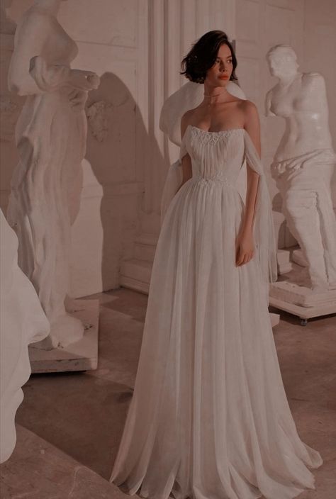 Greek Mythology Wedding Dresses, Greek Inspired Wedding Dress, Wedding Dresses Victorian, Elf Wedding Dress, Greek Wedding Dress, Greek Goddess Wedding Dress, 2023 Brides, Greek Wedding Theme, Goddess Wedding Dress