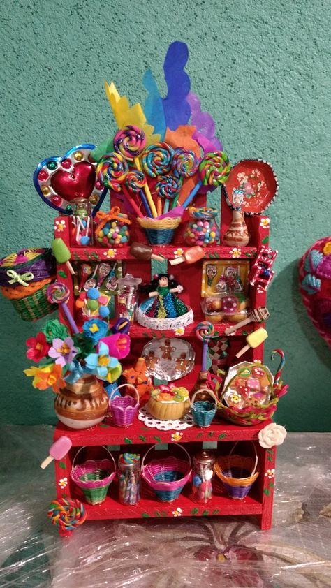 Mexican Miniatures, Mexican Theme Party Decorations, Bright Colors Art, Mexican Kitchen Decor, Mexican Paintings, Mexican Christmas, Mexican Party Theme, Mexican Home Decor, Mexican Crafts