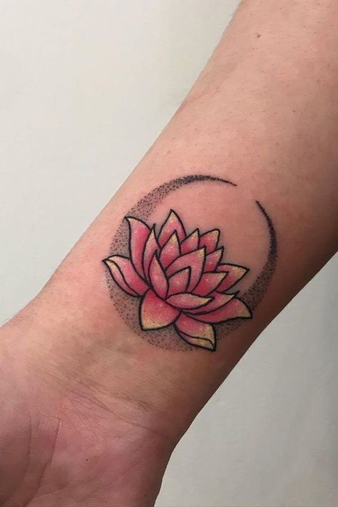 Lotus Tattoo Meaning, Lotus Flower Tattoo Meaning, Lotusblume Tattoo, Infected Tattoo, Font Tato, Flower Tattoo Stencils, Lotus Flower Tattoo Design, Lotus Tattoo Design, Flower Tattoo Meanings