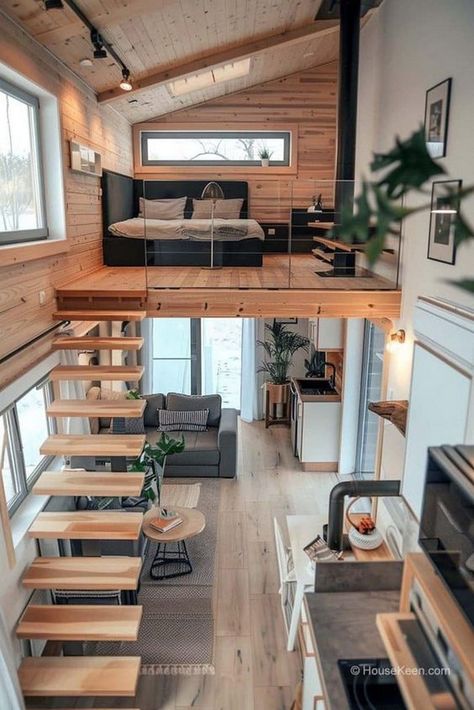 Tiny House Loft Bedroom, Small Loft Apartments, Tiny Loft, Loft House Design, Tiny House Stairs, Mini Loft, Tiny House Loft, Small House Interior Design, Small Loft