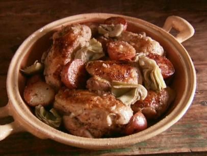 Classic Chicago Chicken Vesuvio Recipe | Jeff Mauro | Food Network Chicken Vesuvio Recipe, Chicken Vesuvio, Food Network Canada, Giada De Laurentiis, Cooking Channel, Italian Dishes, Poultry Recipes, Food Network, Chicken Dinner