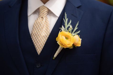 Yellow Boutonniere Wedding, Yellow Ranunculus Boutonniere, Yellow Flower Corsage, Yellow Prom Flowers, Yellow Corsage And Boutonniere, Yellow Rose Boutonniere, Prom Corsage White, Yellow Corsage, Spray Roses Boutonniere