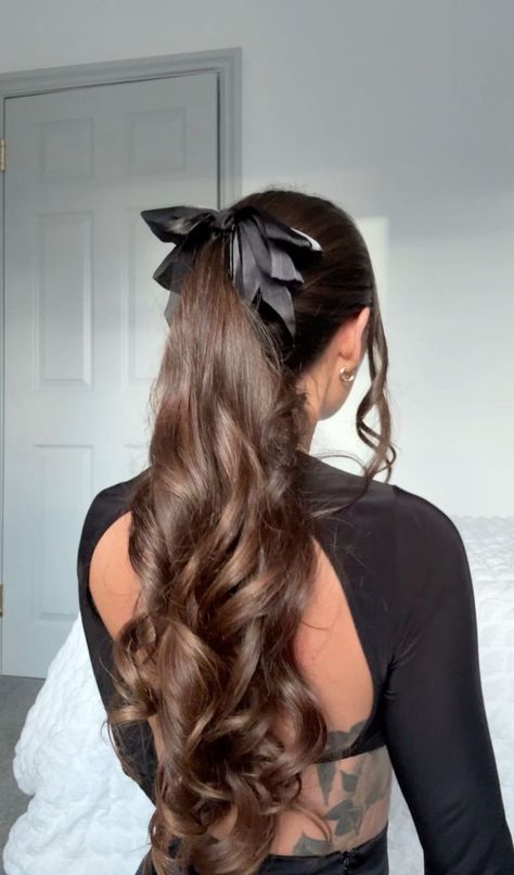 #HairTrends#Ponytail#HairGoals#Blonde#TrendingNow Black Bow Ponytail, Hairstyles For School Dances Curls, Ponytail Curls Hairstyles, Formal Hairstyles With Bow, Elegant School Hairstyles, Ponytail Hairstyles For Wavy Hair, Curled Hair In Ponytail, Curly Ponytail With Bow, Bow With Ponytail