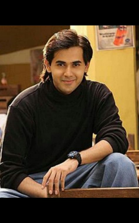 Randeep Rai TV actor and model ( born 8 Jun 93 @  Jhansi  )  Playing Sameer Maheshwari in Yeh Un Dino ki baat hai  // O gujariya 14  Big  F  15  Diya aur bati hum 16  (12.3.18 Randeep Rai, Best Couple Pictures, Bride Photos Poses, Love You A Lot, Crush Pics, Wonder Years, King Of Hearts, Star Cast, Tv Actors