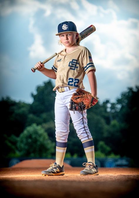 Tee Ball Photoshoot, Tball Poses For Team Pictures, Ball Picture Ideas, Diy Baseball Photoshoot, How To Take Baseball Pictures, Baseball Session Photo Shoot, Fire Baseball Pics, Baseball Kids Photoshoot, Dugout Photoshoot