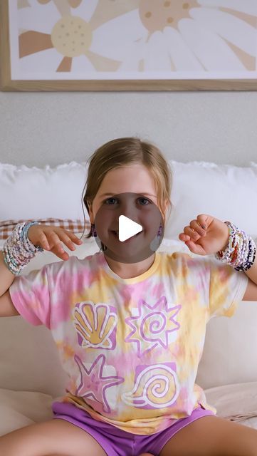 Tegan Porter on Instagram: "It’s just 1 month until the @taylorswift Eras Concert that Ivy and I are attending so let’s make a friendship bracelet! We’ve made a few now and using the bead spinner with seed beads seems to be the easiest and quickest way to get them done. You can find the link to the one we use in my bio. Are you going to the tour? Have you made friendship bracelets to trade? #friendshipbracelets #friendshipbracelet #friendshipbracelettutorial #taylorswiftfriendshipbracelet #erastour #taylor_swift #swifties" Make A Friendship Bracelet, Bead Spinner, Eras Concert, Swift Bracelet, Swift Bracelets, Friendship Bracelets Tutorial, 1 Month, Friendship Bracelet, Friendship Bracelets