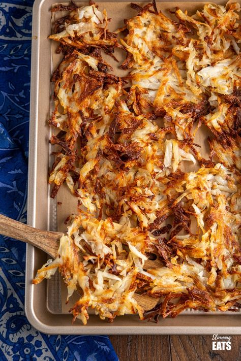 Shredded Breakfast Potatoes, Potatoes Hashbrowns, Traybake Dinner, Baked Hashbrowns, Hashbrown Casserole Recipe, Flapjack Recipe, Frozen Hashbrowns, Crispy Hashbrowns, Hashbrown Recipes