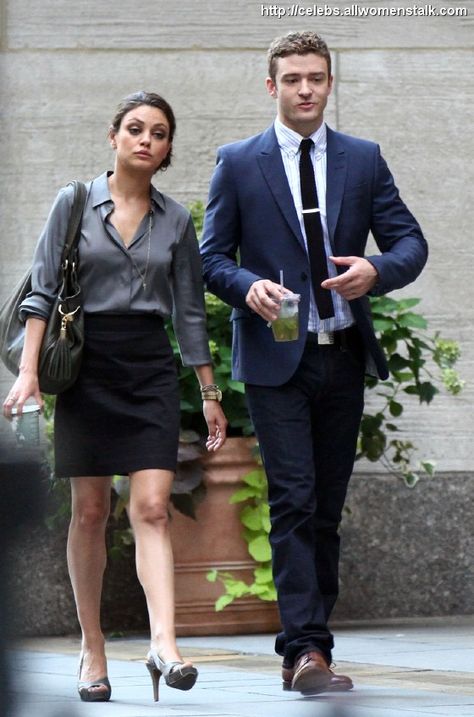 grey silk shirt Grey Silk Shirt Outfit, Silk Shirt Aesthetic, Mila Kunis Friends With Benefits, Silk Shirt Outfit, Mila Kunis Style, Work Wear Spring, Corporate Outfit, Womens Professional Fashion, Corporate Outfits