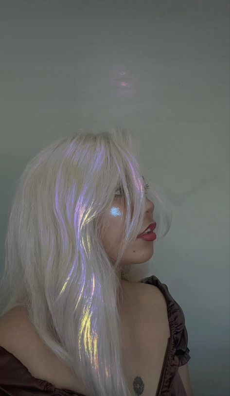 Pearlescent hair Moonstone Hair Color, Opalescent Aesthetic, Pearlescent Aesthetic, Opalescent Hair, Pearl Hair Color, Opal Hair Color, Pearlescent Hair, Hair Claim, Siren Hair