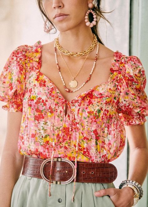 Sezane Blouse, Camille Styles, On Repeat, Basic Tops, Mode Inspiration, Spring Summer Outfits, Summer Tops, Perfect Summer, Silk Blouse