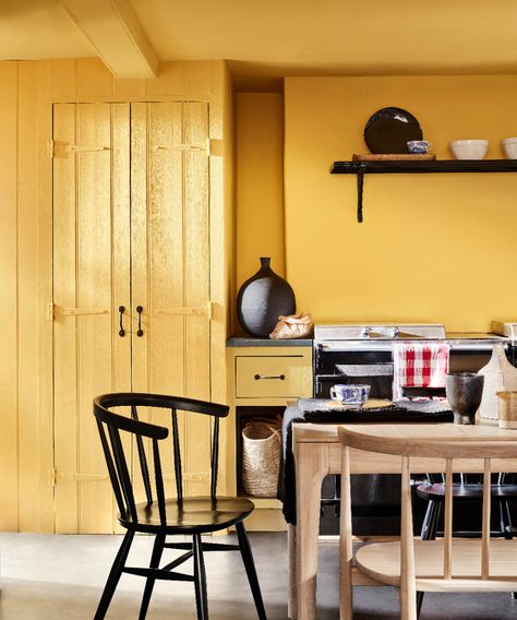 Farrow & Ball, British Architecture, Little Greene Paint, Yellow Kitchen, Kitchen Color, Painted Floors, Little Greene, Painting Wallpaper, Yellow Painting