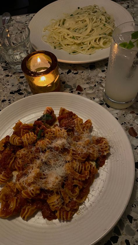 Pasta At Restaurant, Restaurant Pasta Aesthetic, Seafood Pasta Aesthetic, Pasta Dinner Aesthetic Night, Restaurant Pasta, Pasta Restaurant, Restaurant Italian, Uk Food, Italian Aesthetic