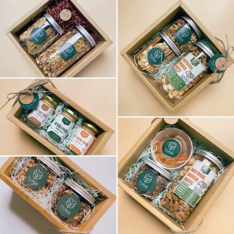 Hampers Kue, Hampers Packaging, Ide Hampers, Hamper Diy, Hampers Idea, Hampers Ideas, Bakery Packaging Design, Bake Sale Packaging, Eid Hampers