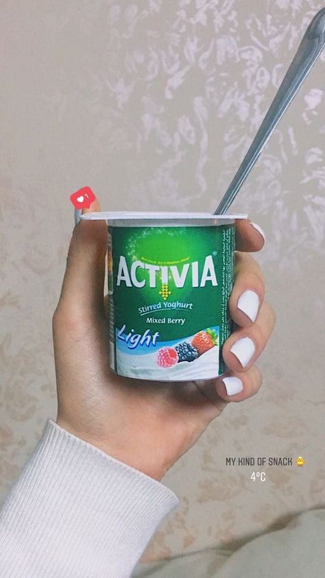 Beauty Blogging, Yogurt Snacks, Berry Yogurt, Funny Snapchat Pictures, Funny Snapchat, Food Stories, Fitness Style, Healthy Fit, Snapchat Picture