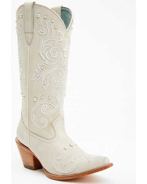 Cowgirl Boots Wedding, Cowboy Boots For Women, Cowgirl Look, Womens Cowgirl Boots, Boots Beige, Wedding Boots, Boot Barn, Beige Heels, Pearl Decor