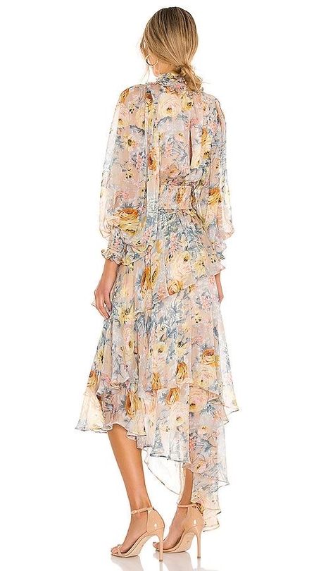 Maxi Dresses For Wedding Guest, Flowery Wedding Dress, Wedding Dress Guest, Dresses For Wedding Guest, Flowery Dresses, Fresh Outfits, Dresses For Wedding, Floral Fashion, Ladies Dress Design