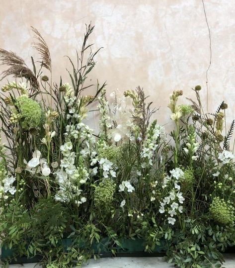 Green Floral Installation, Green And White Garden Wedding, Aisle Meadow Flowers, Wedding Decorations Green And White, Elegant Wedding Aisle, Luxury Wedding Flowers, Wedding Aisle Decor, Flowers London, Floral Styling