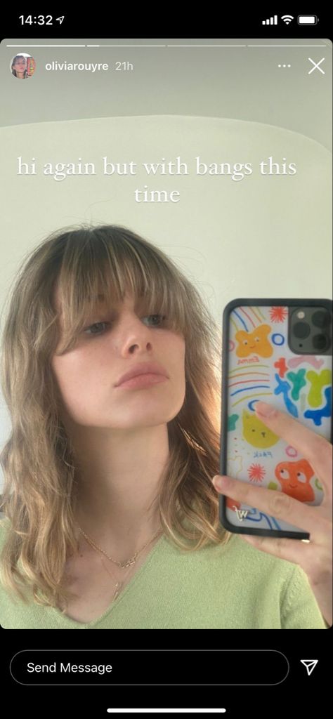 insta story 1/15/21 Bangs Captions Instagram, Olivia Rouyre, Hair Captions, Rachel Green Hair, New Hair Look, Plus Wedding Dresses, Clever Captions For Instagram, Instagram Captions For Friends, Haircut Pictures