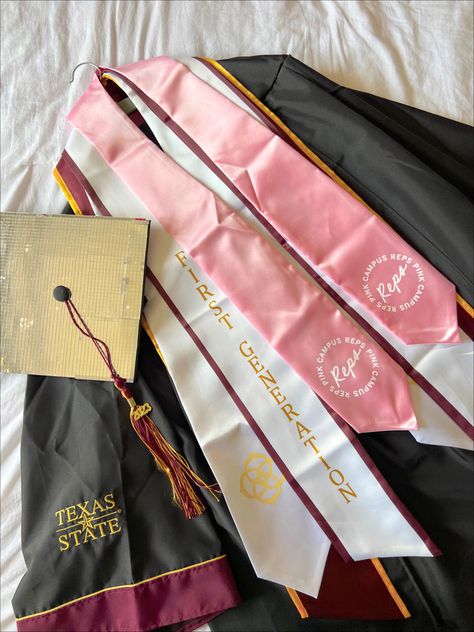 Texas State Aesthetic, College Stole Graduation Ideas, First Generation Graduation Stole, Diy Stole Graduation, Texas State University Aesthetic, Selempang Wisuda Aesthetic, Graduation Stole Ideas High Schools, Graduation Vibes, Degree Cap