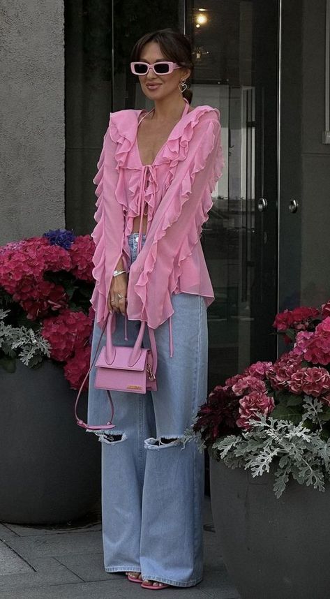 Summer Concert Outfits, Fashion Outfits Trendy, Style Outfits Summer, Blush Outfit, Concert Outfits, فستان سهرة, Summer Concert, Pink Outfits, Clothes Online