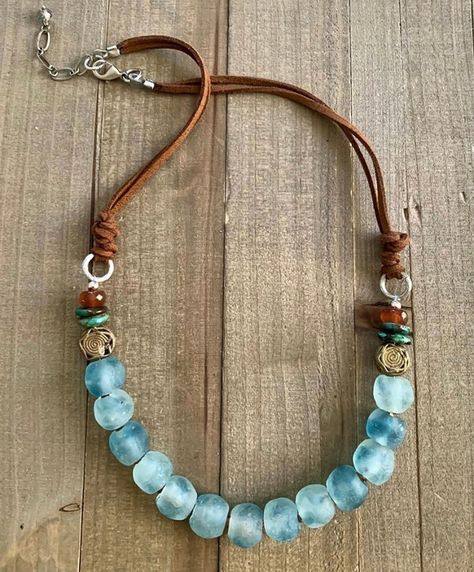 Shop this Instagram.self from @thebeadchest Beaded Jewelry Necklaces, Bead Projects, Denim Jewelry, Diy Boho, Cord Jewelry, Glass Beads Jewelry, Handmade Wire Jewelry, Homemade Jewelry, Jewelry Beads