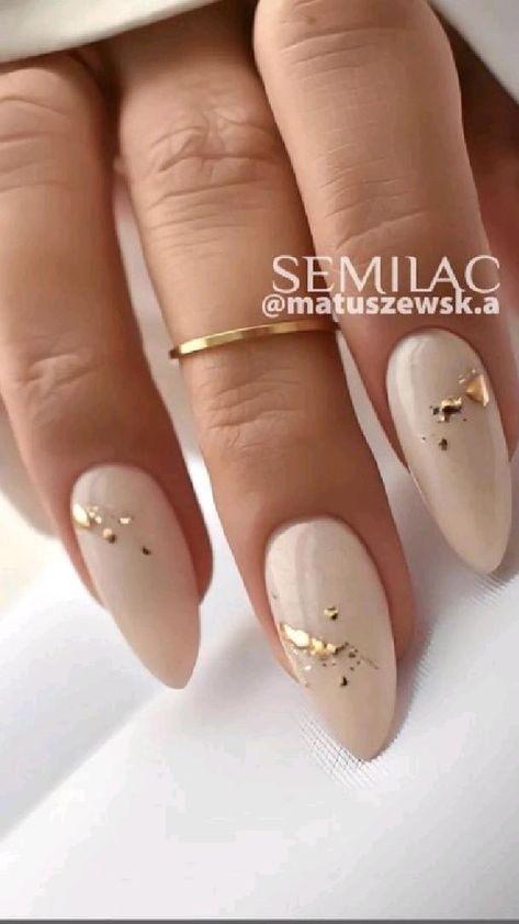 Looking for nail inspo this November? 🍁 Check out these 20 trendy nail ideas for November 2024 that perfectly blend cozy and chic vibes. Think warm browns, deep reds, and subtle shimmer to match your fall aesthetic. Whether you’re into minimalist designs or bold statement nails, there’s something for everyone! #NovemberNailIdeas #CozyAndChicNails #TrendyNails2024 #FallAesthetic #AutumnNailInspo Nails 2024 November, Nails Winter 2024 Trends, 2024 Nail Trends Winter, Nail Ideas For November, Minimalist Winter Nails, Winter Season Nails, November Nail Ideas Gel, Statement Nails, November Nail