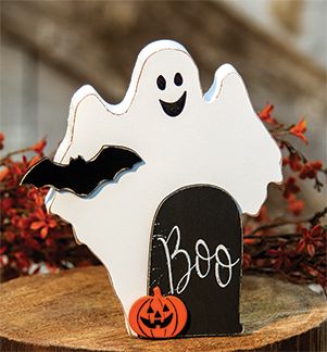 Wood Ghosts Diy, Wooden Ghosts Diy, Wooden Ghost, Wood Ghost, Halloween Wood Projects, Wood Halloween Decorations, Wood Yard Art, Ghost Diy, Fall Wood Crafts