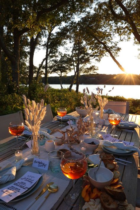 Martha's Vineyard Photographer - Sam Brooks Photos Vineyard Dinner Party, Vineyard Dinner, Birthday Party Inspiration, Outdoor Hosting, Fancy Dinner Party, Barn Parties, Golden Hour Photography, Dinner Party Summer, Cosy Night In