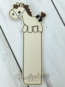 Horse Bookmark, Key Fob Embroidery Design, Janome Embroidery, Modern Hand Embroidery Patterns, Embroidery Download, Horse Ornaments, Quick Stitch, Pencil Toppers, Horse Pattern