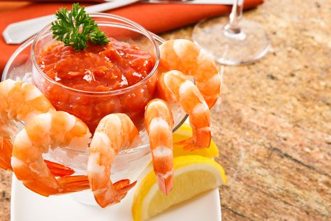 Try our low-carb Shrimp Cocktail recipe with not one, but two delicious sauces, at 1.4g net carbs per serving. Adkins Recipes, Precooked Shrimp Recipes, Frozen Cooked Shrimp, Oven Fried Fish, Delicious Sauces, Cooked Shrimp Recipes, Homemade Cocktail Sauce, Cocktail Sauce Recipe, Cocktail Shrimp Recipes