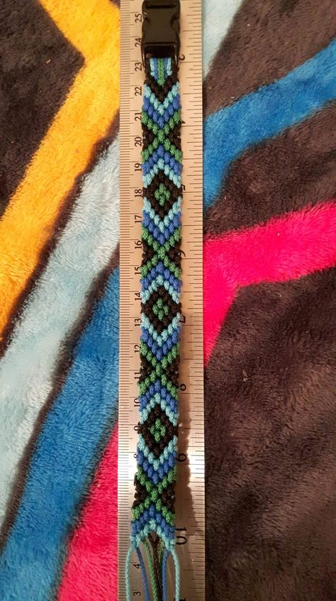 Diamond And X Friendship Bracelet, Diamond Friendship Bracelet, Chevron Friendship Bracelet, Chevron Friendship Bracelets, Chevron Bracelet, Green Chevron, Summer Bracelets, Chevron Pattern, Diamond Bracelets