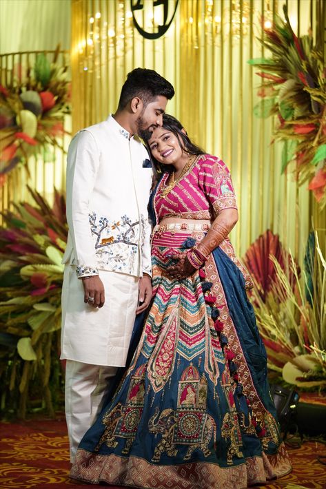 Pregnancy Indian Outfits, Indian Baby Shower Outfit For Mom, Baby Shower Outfits For Mom Indian, Baby Shower Dress For Mom Indian, Godh Bharai Outfit Indian, Pregnancy Outfits Indian, Gorgeous Lehengas, Shower Photos, Ceremony Outfit