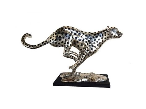 11 chromeplate sculpture of cheetah run bronze Cheetah Sculpture, Cheetah Statue, Cheetah Running, Wax Molds, Patina Color, Sculptures For Sale, Sculpture Park, Animal Statues, Cheetahs