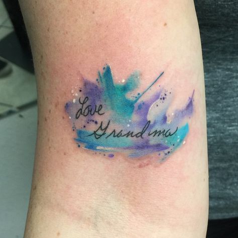 Sometimes I do tiny tattoos too :) her Grandmas handwriting ;) #tattoo #inked #qualitytattoos #abstract #abstracttattoo #goodtattoos #ink #superbtattoos #watercolor #watercolour #the_inkmasters #watercolortattoo #watercolortattoos #watercolourtattoos #tattooistartmag #inkedmag #watercolourtattoo #iamshultztattoos #tattoooftheday #picoftheday  #eternalink  #inked_fx #cheyenne #cheyennetattoo Tattoo Grandma, Cheyenne Tattoo, Tattoo Written, Handwriting Tattoo, Grandma Tattoo, Tattoo 2017, Grandma Tattoos, Handwriting Tattoos, Dad Tattoo