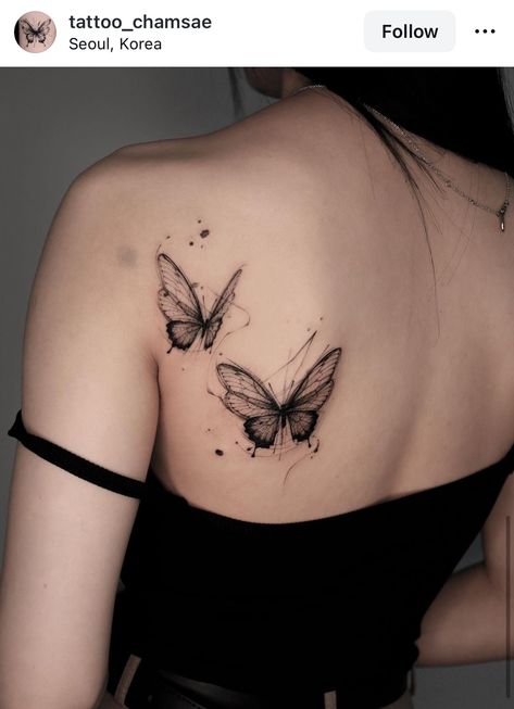 Moon And Butterfly Tattoo Designs, Tattoos Of Women Goddesses, Harry Tattoos, Celestial Goddess, Butterfly Tattoo On Shoulder, Tato Minimal, Butterfly Back Tattoo, Muster Tattoos, Original Tattoos