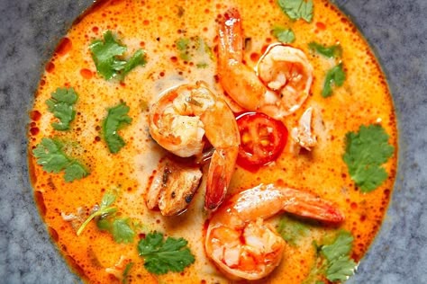 Tom Yum Kung Soup Recipe, Tom Yum Koong Soup, Thai Shrimp Soup Recipes, Tim Yum Soup, Tom Yum Soup Chicken, Tom Yum Soup Recipe Using Paste, Tom Yung Goong Soup, Tom Soup Recipe Thai, Chicken Tom Yum Soup