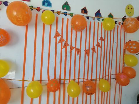 Orange Day Decoration Ideas Preschool, Orange Day Celebration In Preschool, School Doors, Door Decorations Classroom, Classroom Door, Orange Tree, Door Decoration, Decoration Ideas, Door Decorations