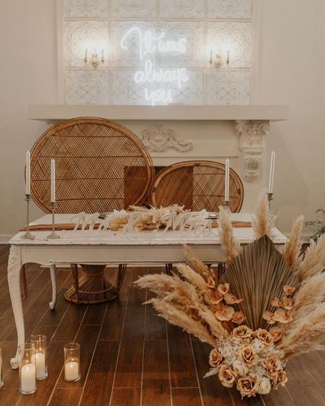 Boho Wedding Sweetheart Table Decor, Fall Boho Sweetheart Table, Wedding Sweetheart Table Decor, Head Table Wedding Decorations, Sweetheart Table Decor, Head Table Wedding, Sweetheart Table Wedding, Key West Wedding, Boho Flowers