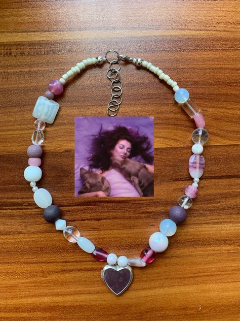 Evan Peters American Horror Story, Tv Girls, Homemade Jewelry, Girls Necklaces, American Horror Story, Beads And Wire, Dream Jewelry, Stranger Things, Handmade Bracelets