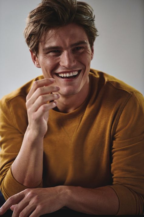 Hair Replacement For Men, Oliver Cheshire, Male Pose Reference, Portrait Photography Men, Photography Jobs, Happy Photography, Smile Photography, Men Photoshoot, Smiling Man