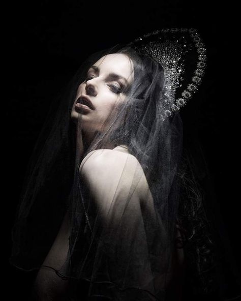 Goth Photography, Summer Fashion Collection, Looking Over Shoulder, Goth Bride, Ethereal Photography, Gothic Photography, Dark Beauty Magazine, Dark Beauty Photography, Halloween Photography