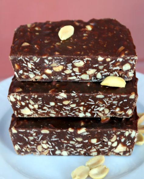 Eat-More Bars-O Sweet Chocolate Canada - 5 hviezdičkové cookies Dessert Squares, Chocolate Torte, Dessert Bar Recipe, Chocolate Heaven, Star Cookies, Melting Chocolate Chips, Bars Recipe, Chocolate Bars, Sweet Chocolate