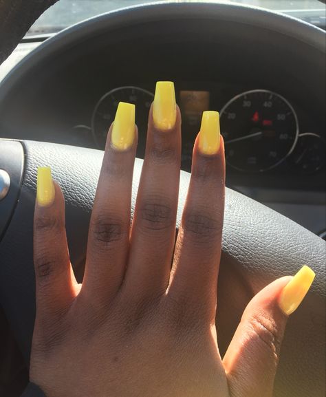 Bright yellow medium long summer nails on brown skin Yellow Nails Brown Skin, Bright Yellow Nails, Nails On Brown Skin, Long Summer Nails, Sculpted Nails, Nails Today, Bright Nails, Dark Nails, Yellow Nails