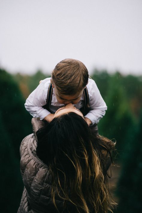 5 Reasons I No Longer Hate Mother's Day as a Single Mom Single Mom Inspiration, Son Photo Ideas, Single Mom Dating, Diy Photo Backdrop, Photo Editing Services, Other Mothers, Single Mom Quotes, Mother Son, Best Mother