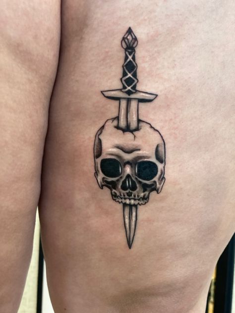 #skulltattoos #skull #dagger #tattoo Knife Through Skull Tattoo, Dagger Through Skull Tattoo, Skull Dagger Tattoo, Dagger Tattoo, Painting Tattoo, Skull Tattoos, I Tattoo, Skull Tattoo, Tattoo Ideas